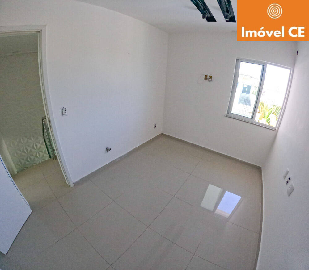 Casa à venda com 3 quartos, 117m² - Foto 14