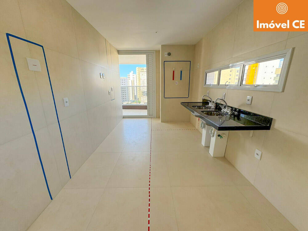 Apartamento à venda com 4 quartos, 202m² - Foto 23